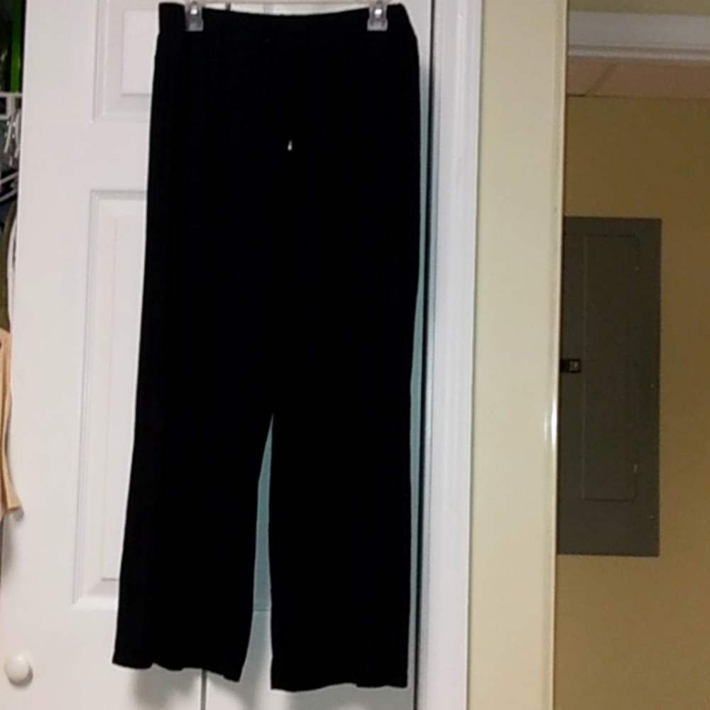 Pants & Top - Picture 2 of 5